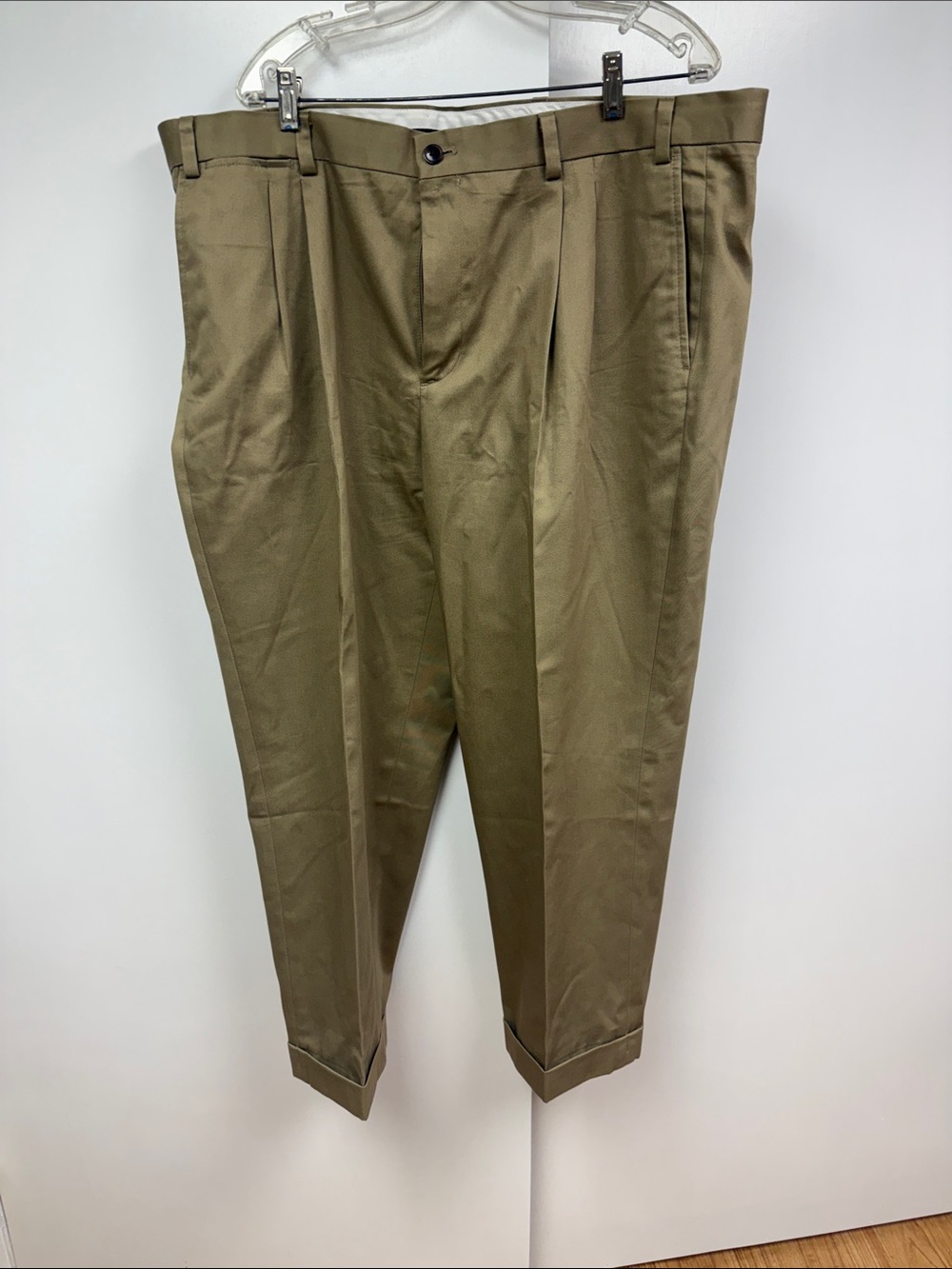 Eddie Bauer Olive Green Pleated Chinos